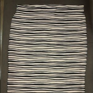 black and tan midi skirt